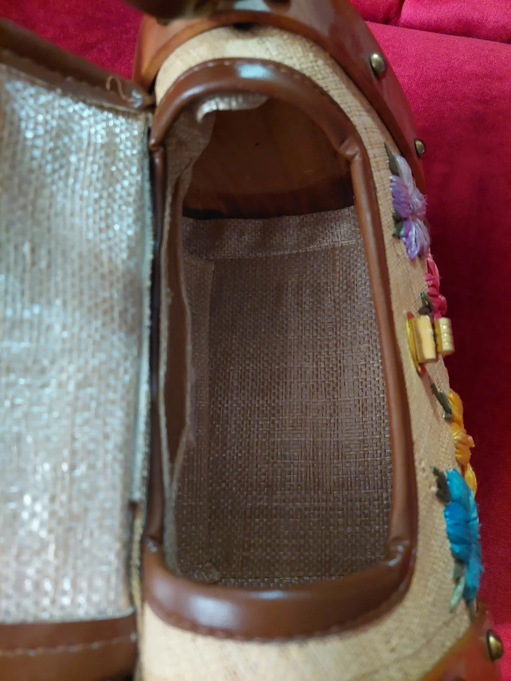 Vintage Embroidered Multicolor Floral Straw Wooden Shoulder Bag